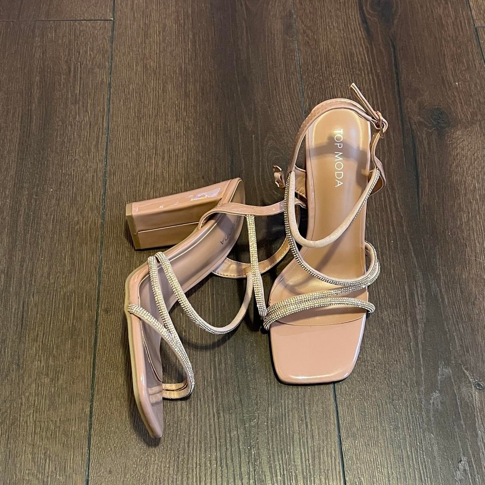 TOP Moda block heel sandals in blush pink.